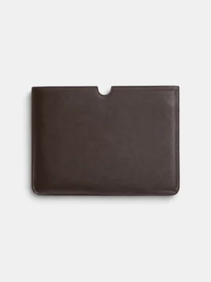 Case Dark Brown